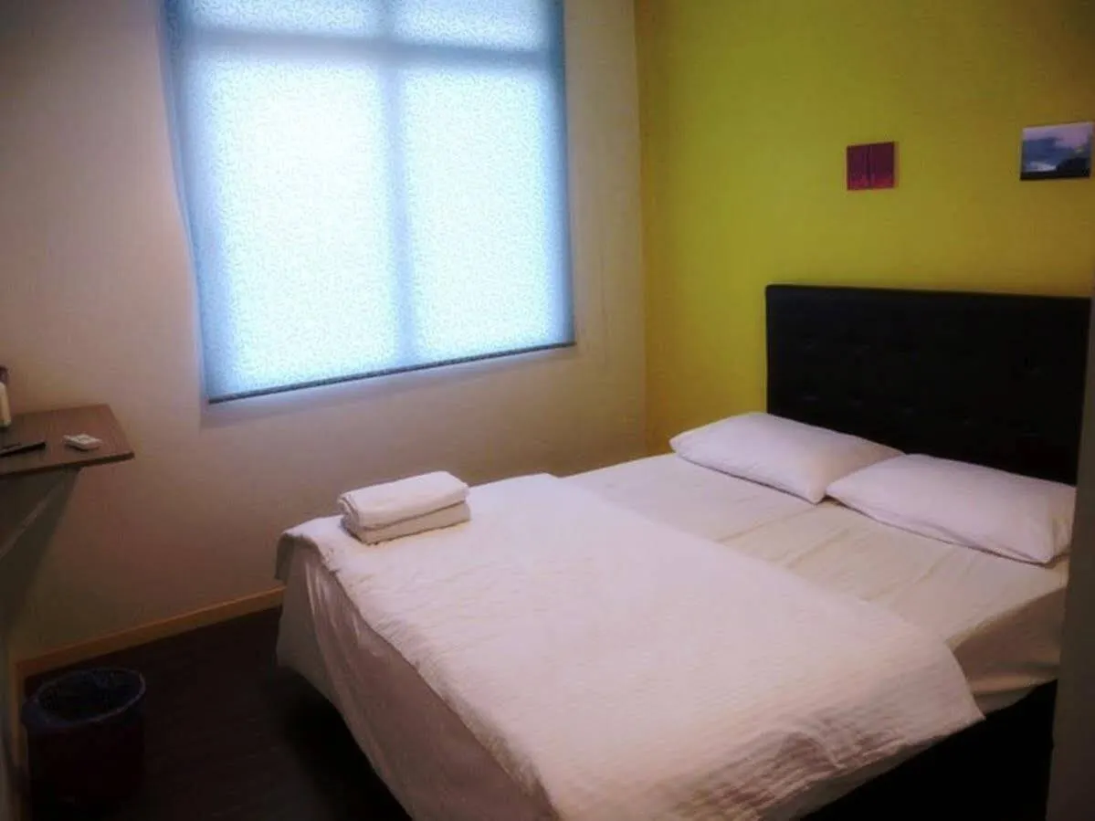 Oyo 90281 Hotel Taj Seksyen 13 Shah Alam